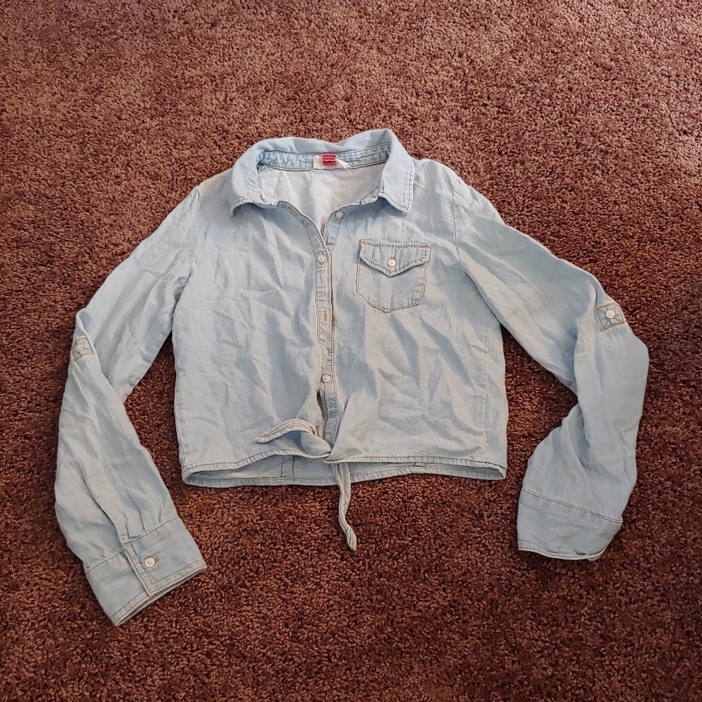 Lei girls light wash denim looking cropped shirt